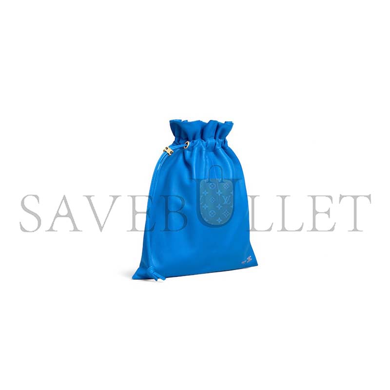Ce1i*e small crystal pouch in lambskin 123662j79.07qh (32*29*0.5cm)